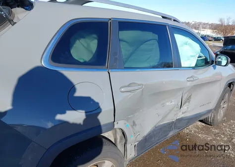 2020 Jeep Cherokee Limited 4X4 из США, поврежденный, VIN 1C4PJMDN7LD567974